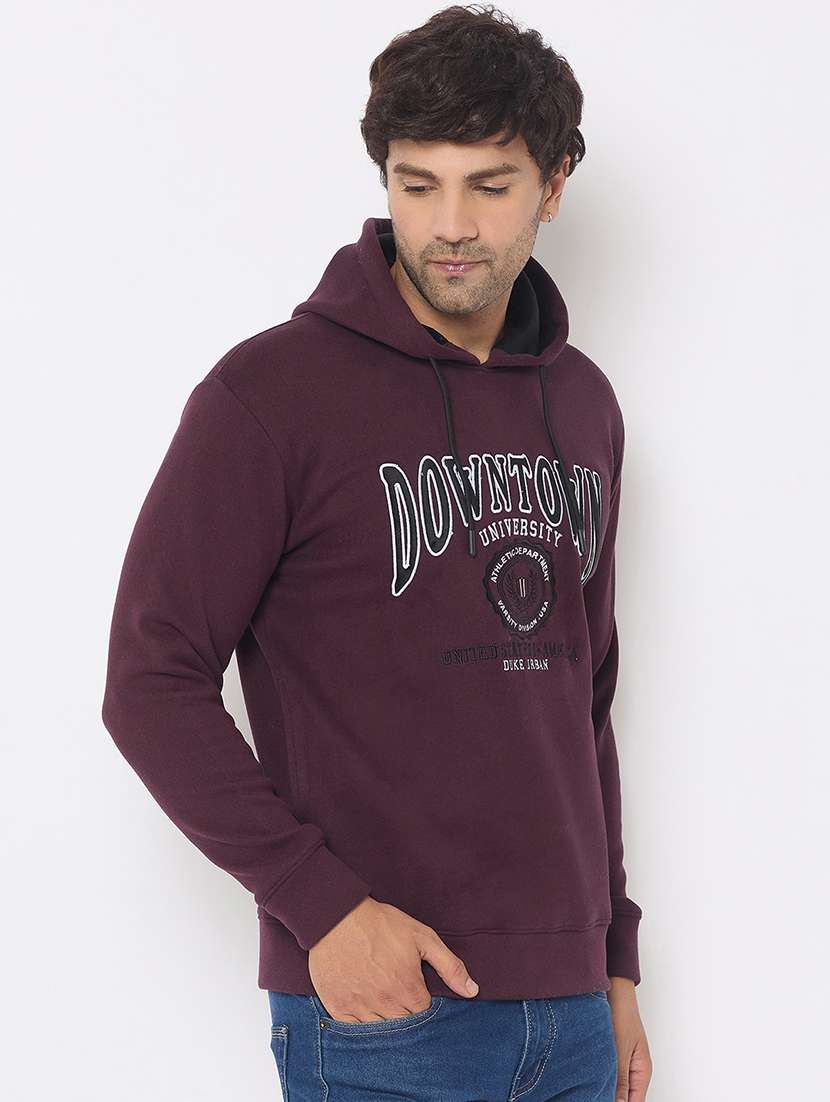 men long sleeves chest print sweatshirt - 21686427 -  Standard Image - 2