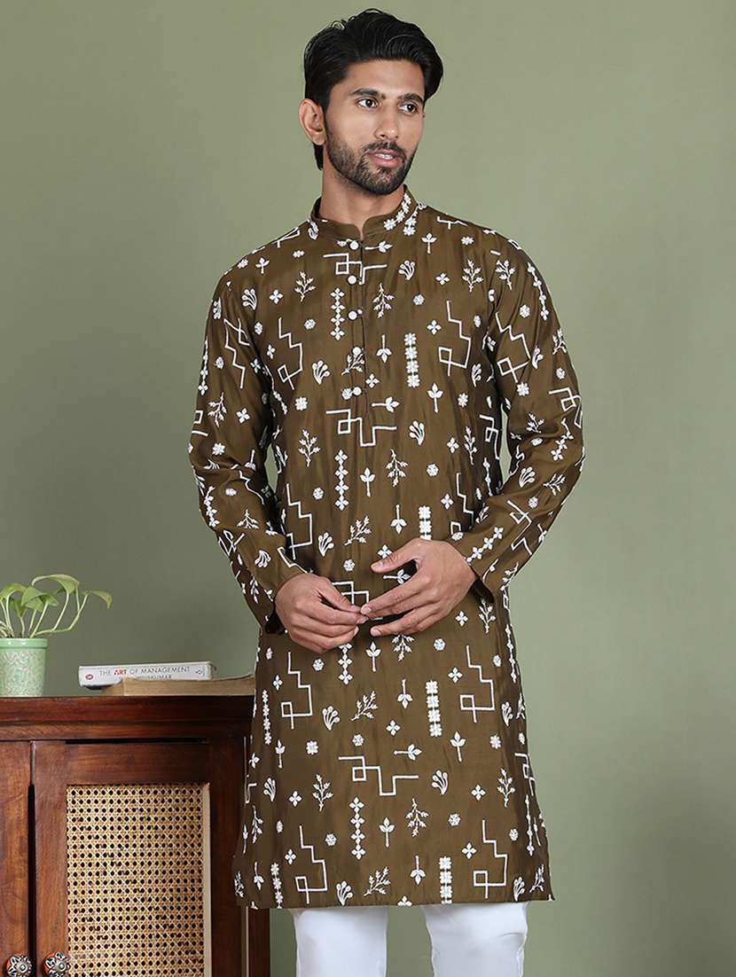 men embroidered mandarin neck long kurta