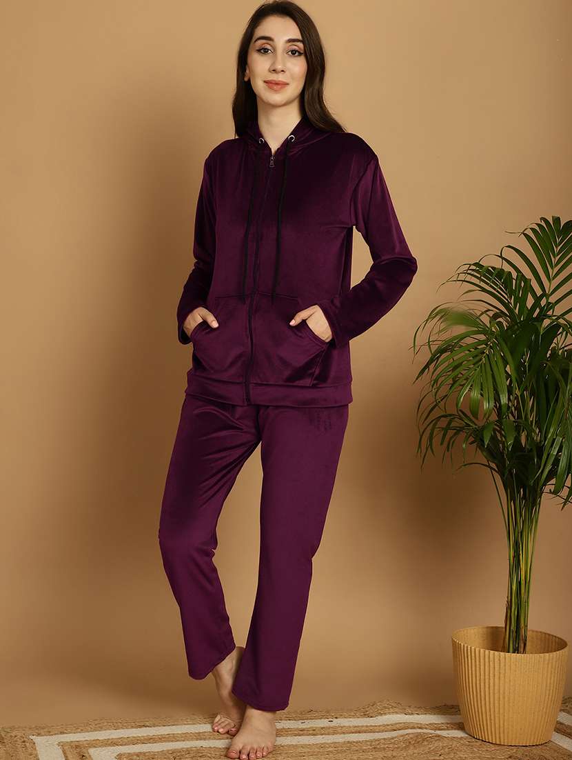 women solid velvet nightwear set - 21687845 -  Standard Image - 2
