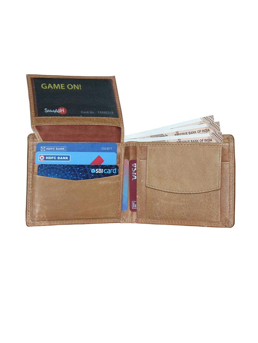 beige leather wallet - 21687876 - Standard Image - 2