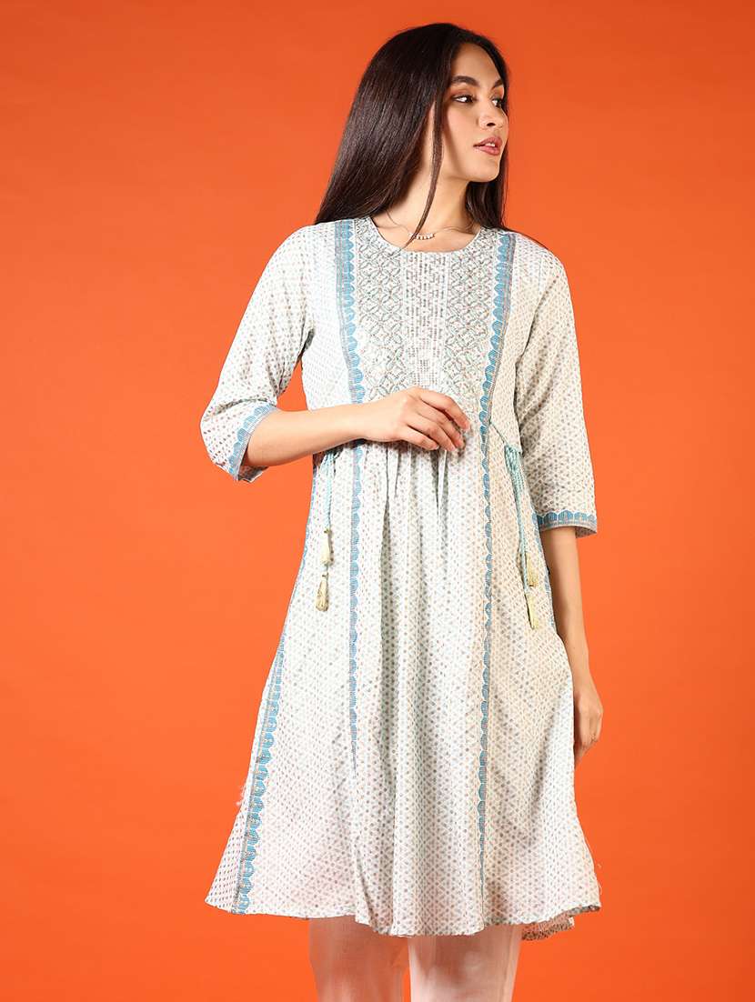 women printed three quarter sleeve a-line kurta - 21688096 - Zoom Image - 0