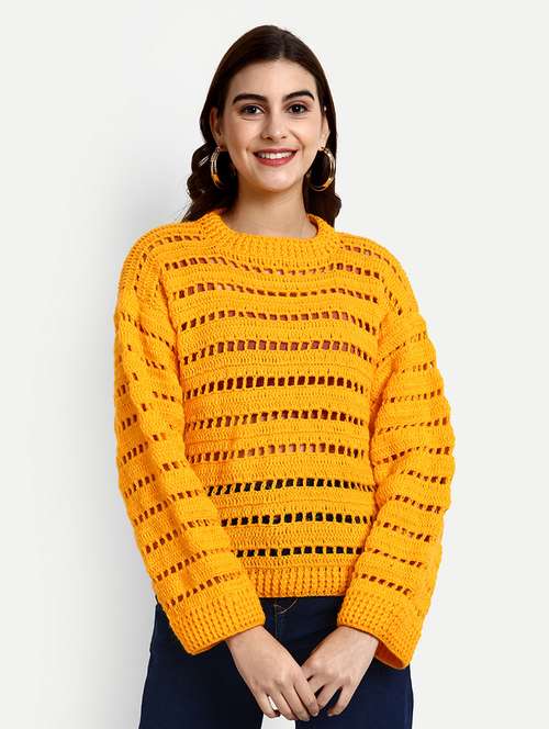 women round neck mustard long sleeve pullover