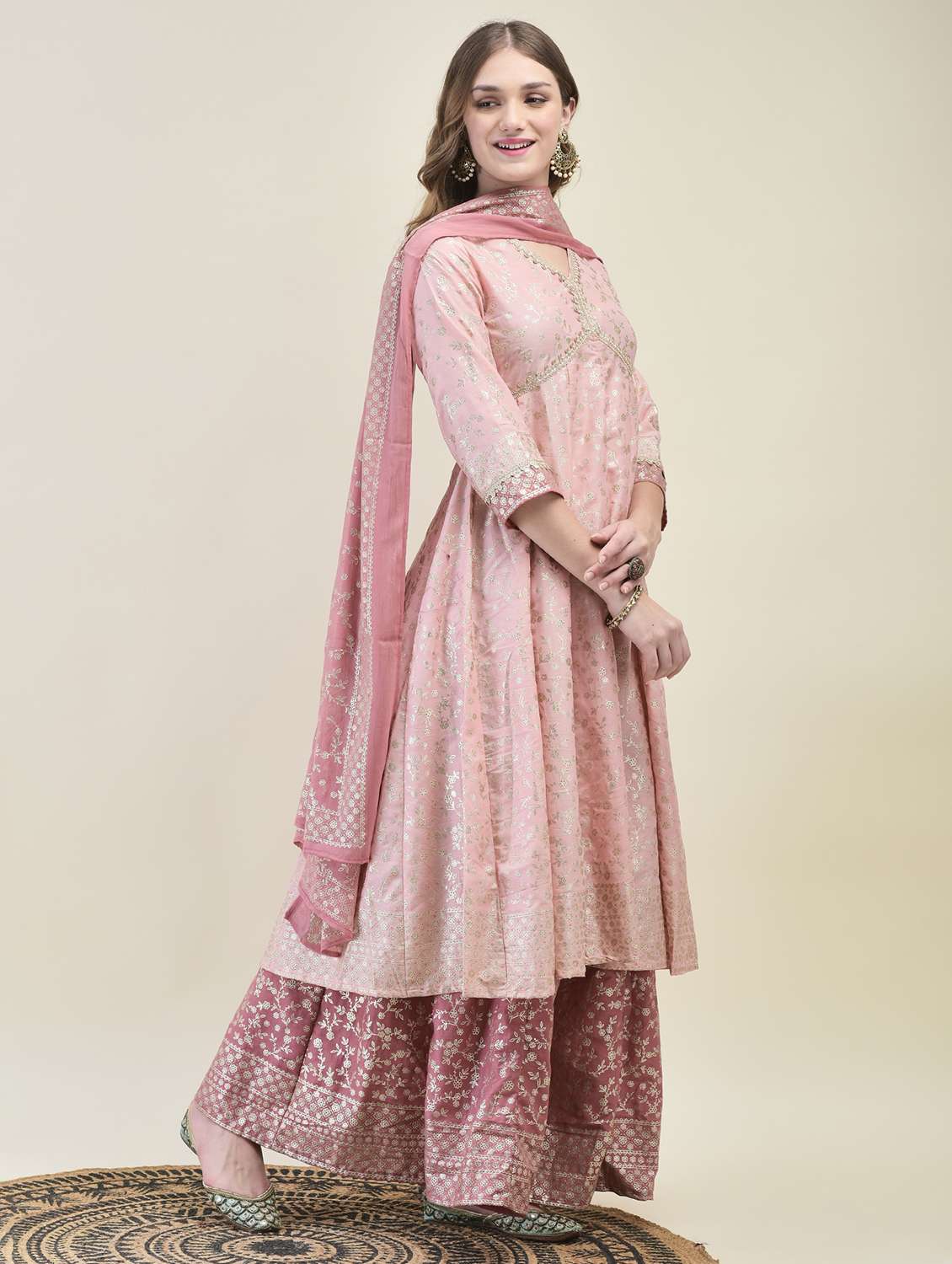 women self design kurta palazzo set with dupatta - 21689755 -  Standard Image - 2