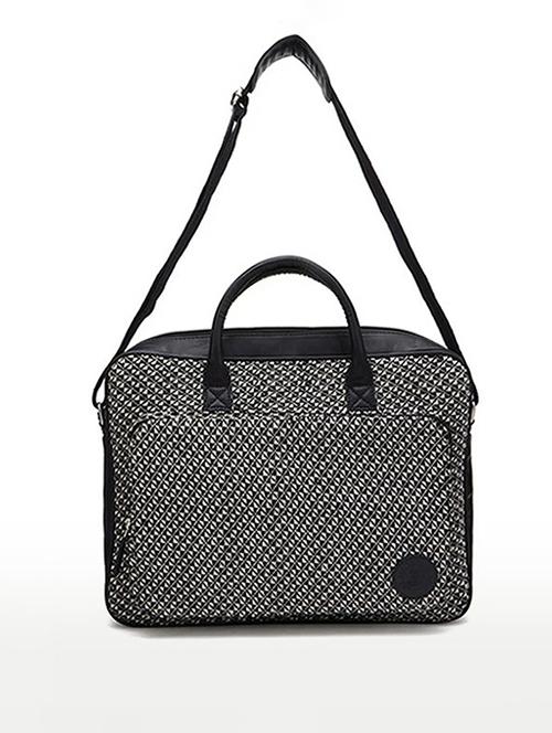 men black printed adjustable strap laptopbag - 21689805 -  Standard Image - 0