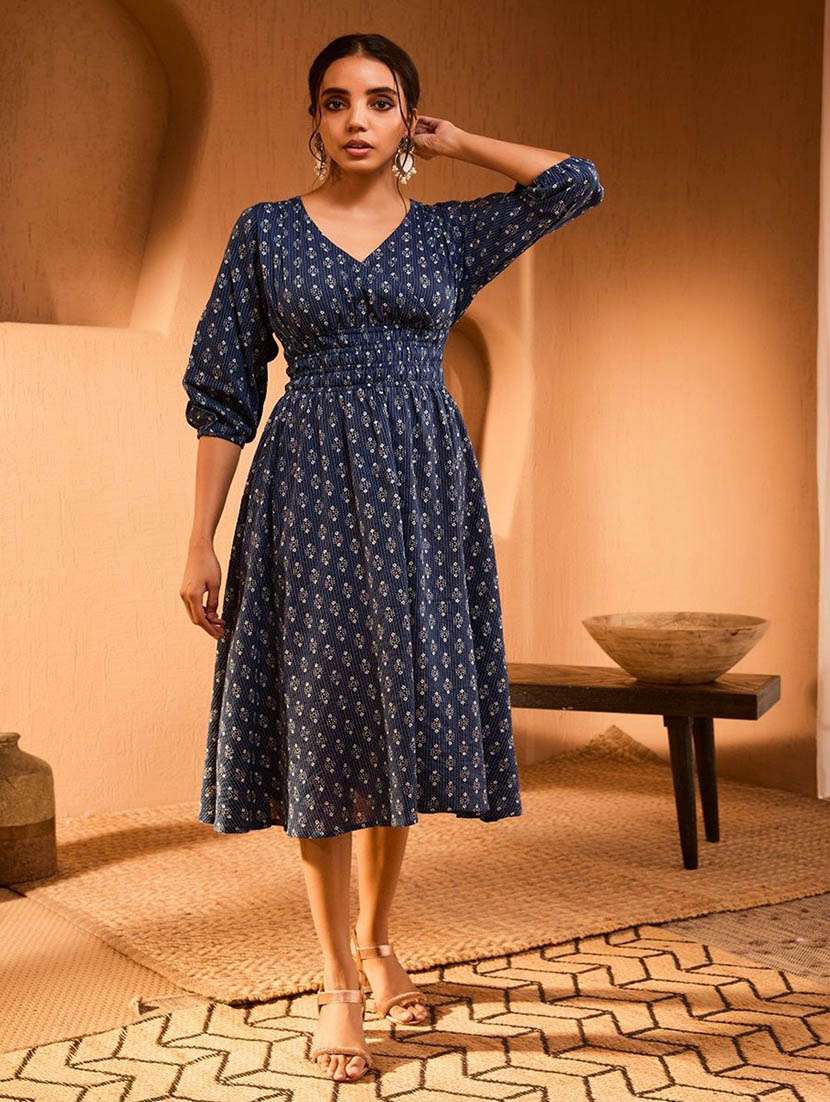 women printed v neck fit & flare dress