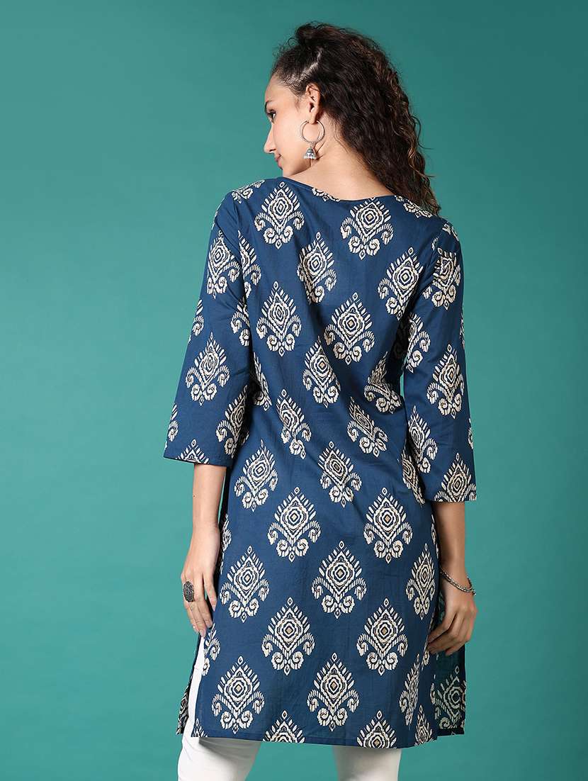 women printed three quarter sleeve straight kurta - 21690564 - Standard Image - 2