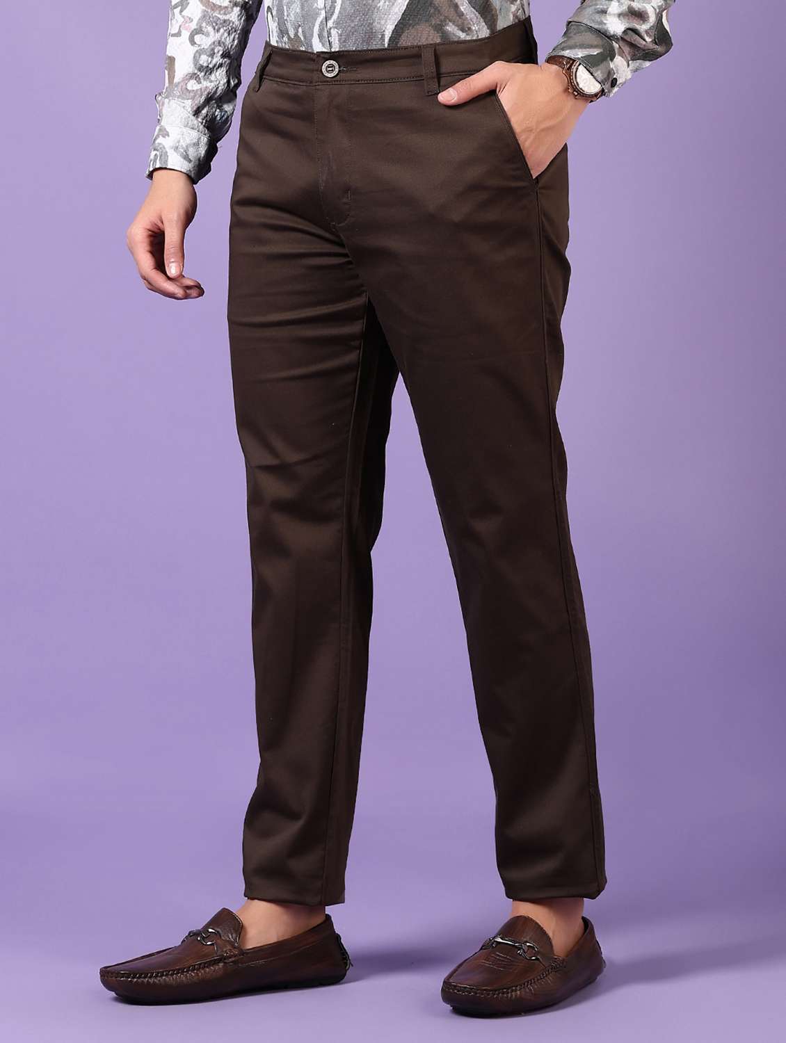 men solid mid rise regular fit chinos - 21690620 - Standard Image - 2