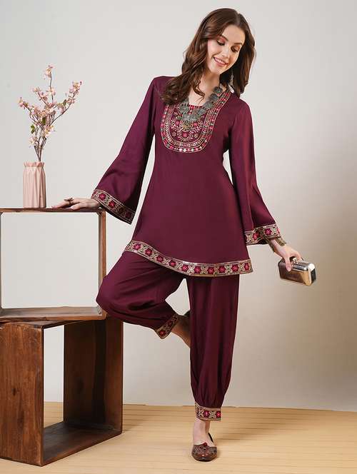 women maroon long sleeve ethnic co-ord set - 21691704 -  Standard Image - 0