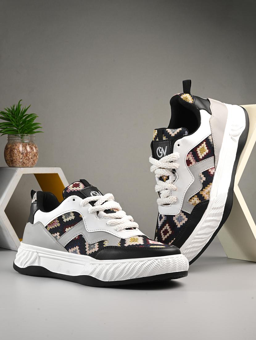 men self design lace up sneaker - 21692119 -  Zoom Image - 0