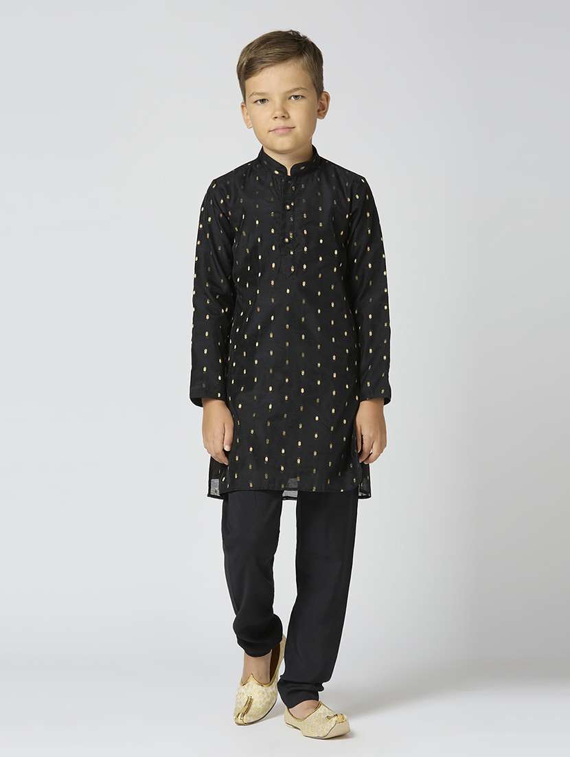 boys solid with work long sleeve kurta set 