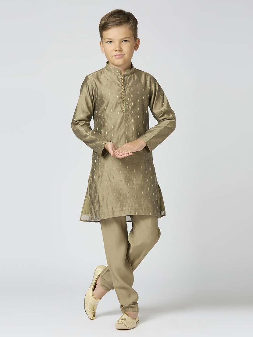 boys solid with work long sleeve kurta set 