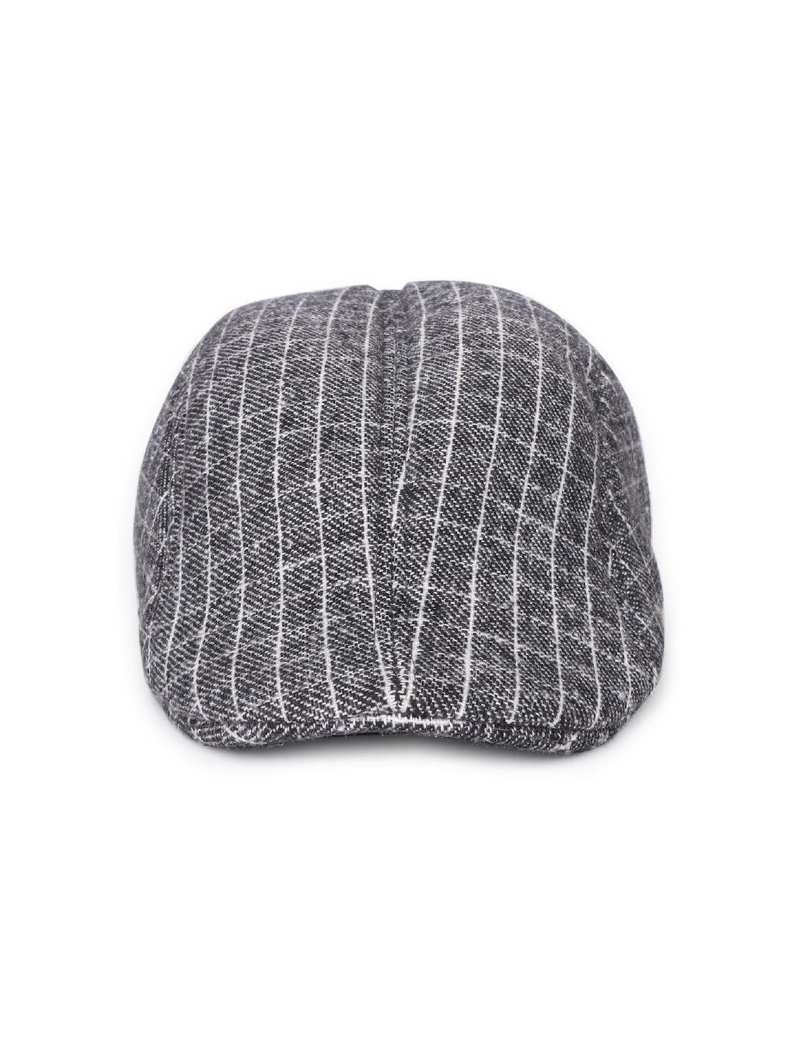 men grey checkered golf cap - 21692646 - Standard Image - 2