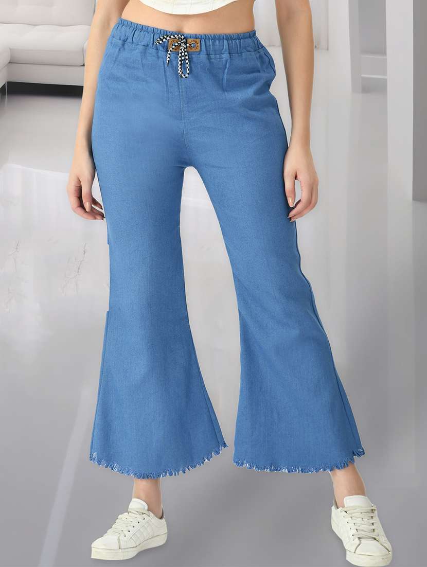 women solid mid rise bootcut jean