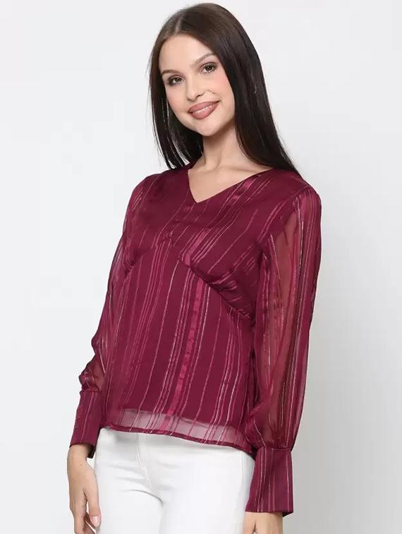 women maroon stripes printed v neck top - 21693402 - Zoom Image - 0