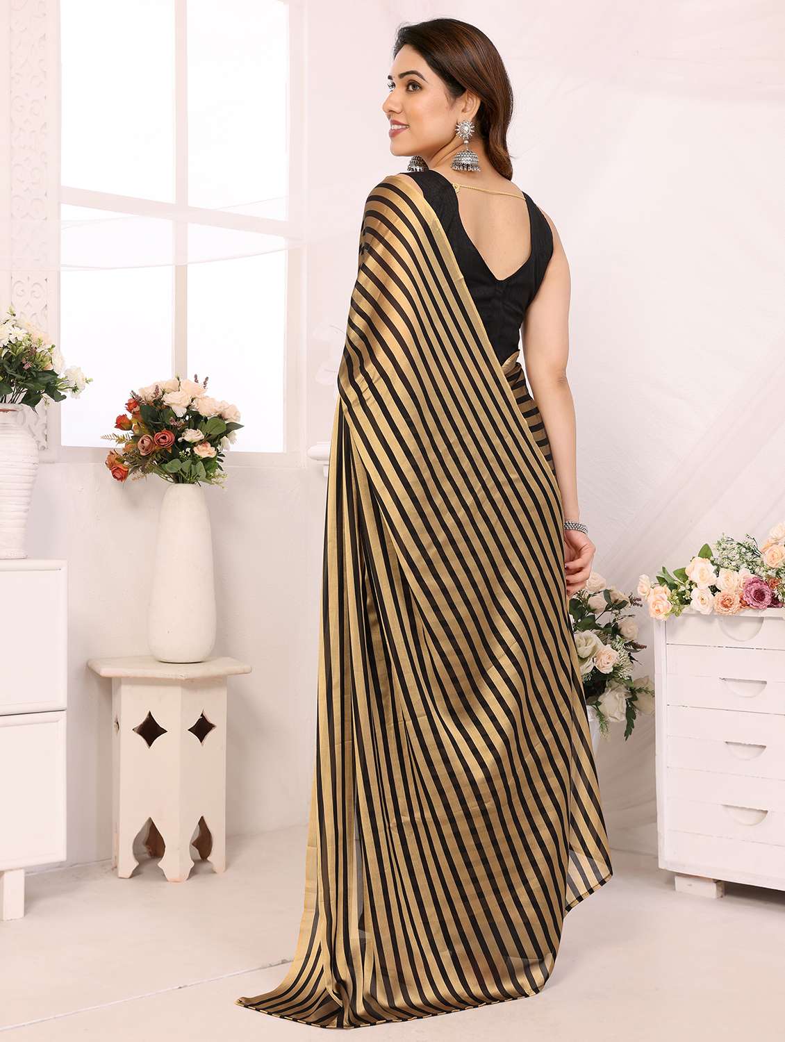 women striped ready to wear saree with blouse - 21693504 -  Standard Image - 2