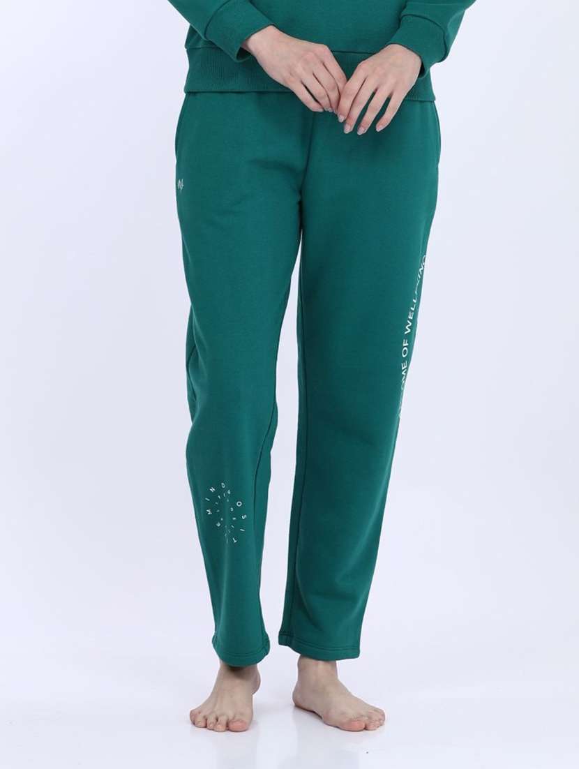 women placement print mide rise pajamas