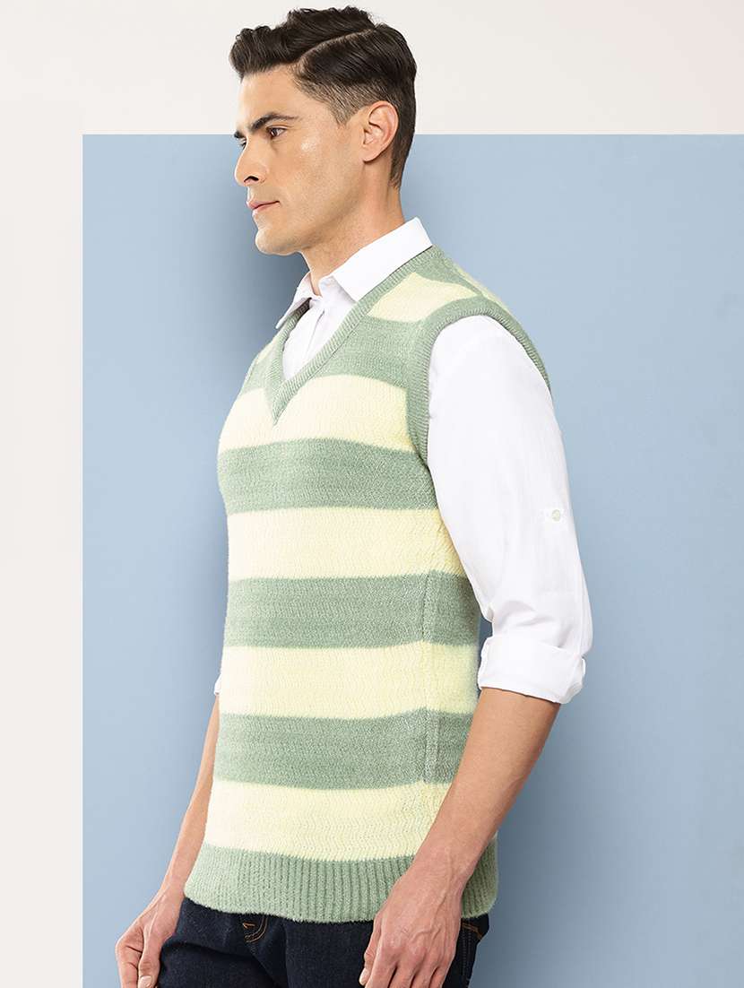 men v-neck striped pullover - 21694829 -  Standard Image - 2