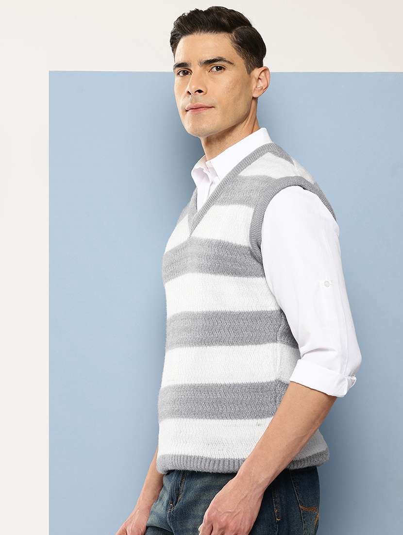 men v-neck striped pullover - 21694831 -  Standard Image - 2