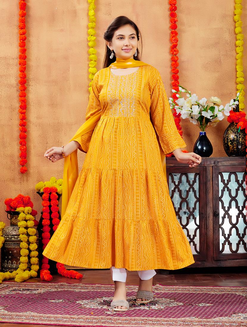girls bandhani printed round neck tiered kurta