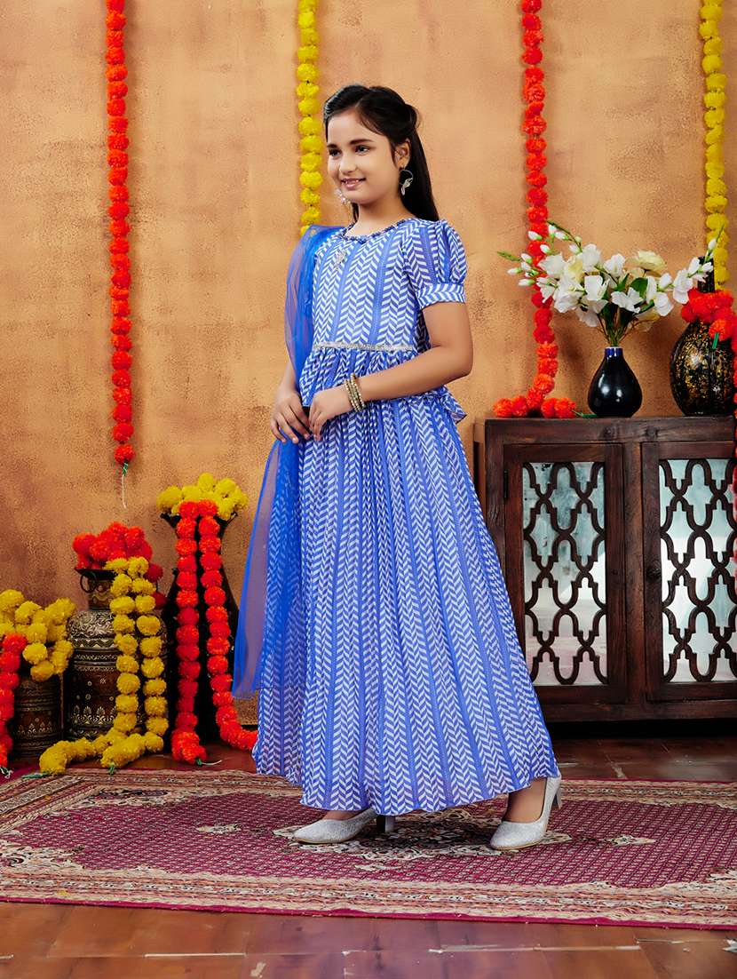 girls printed lehenga choli with dupatta - 21694916 - Standard Image - 2