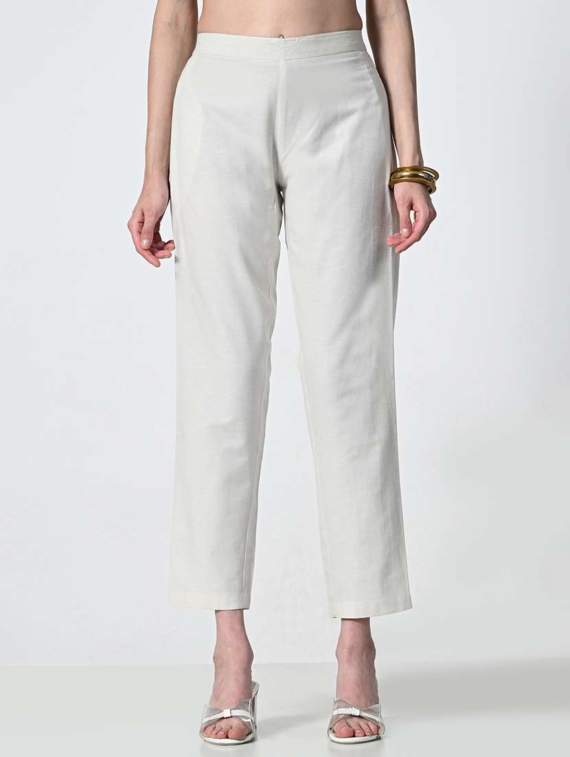 women solid mid rise cigarette pants 