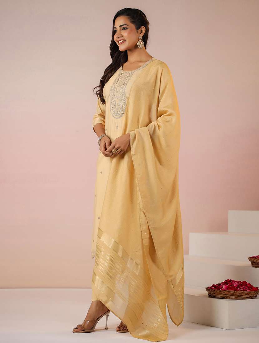 women embroidered kurta pant set with duaptta - 21695484 -  Standard Image - 2
