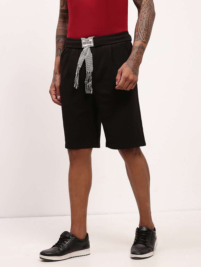 men solid mid rise regular fit shorts - 21696075 - Standard Image - 2
