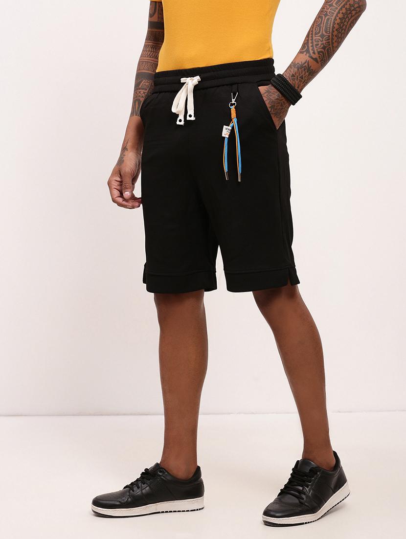 men solid mid rise regular fit shorts - 21696078 - Standard Image - 2