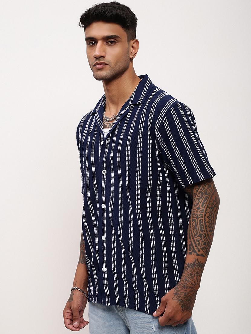 men striped short sleeves casual shirt - 21696316 - Standard Image - 2