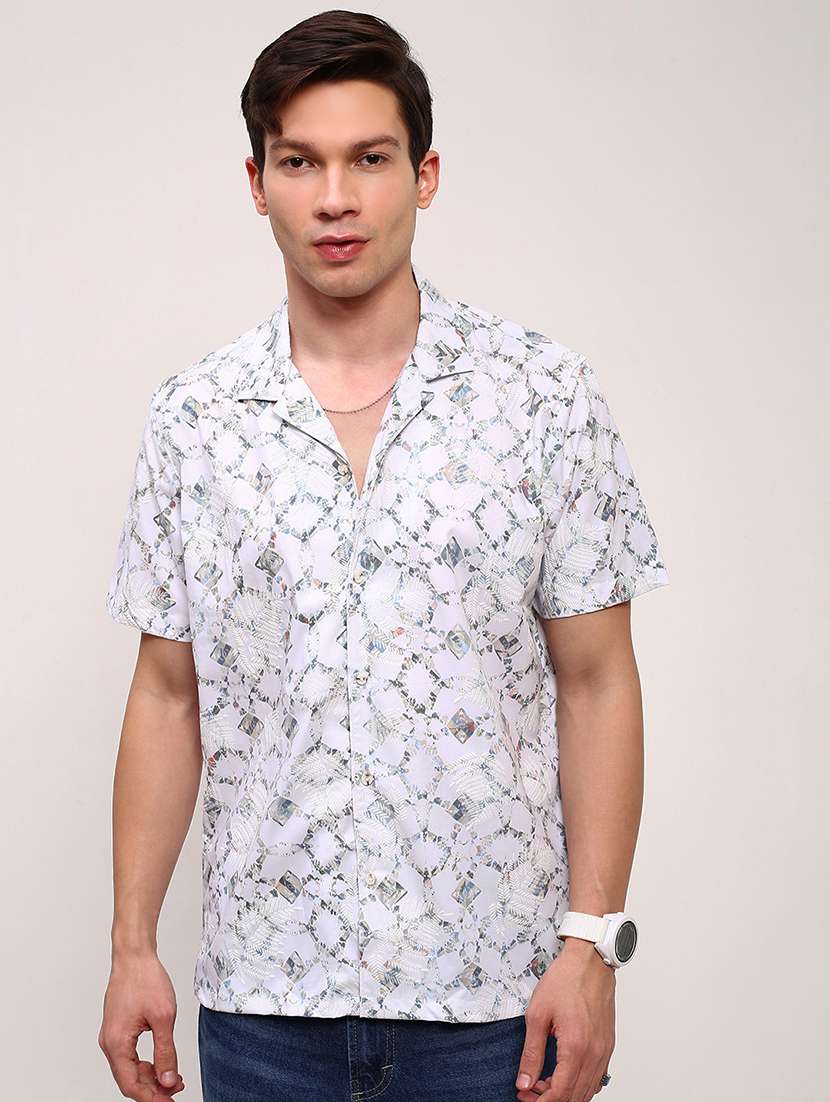 men abstract printed short sleeves casual shirt