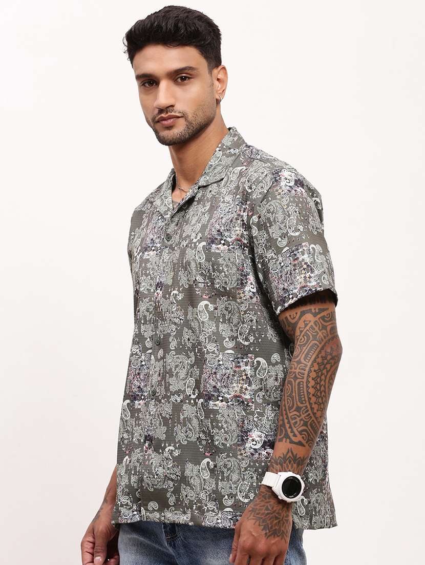 men paisley printed short sleeves casual shirt - 21696395 -  Standard Image - 2