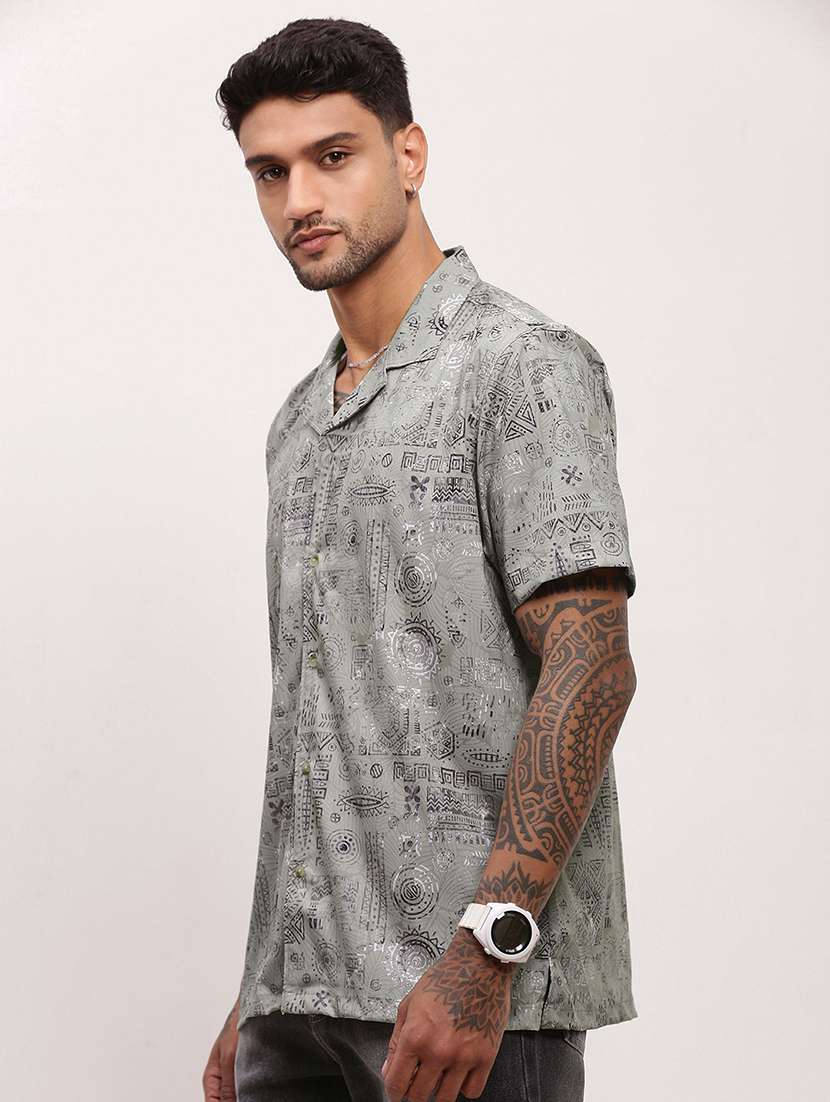 men geometric printed short sleeves casual shirt - 21696399 -  Standard Image - 2