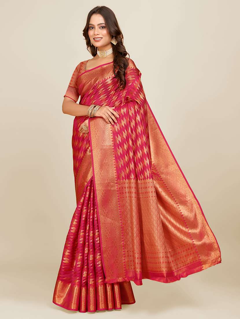 women printed zari bordered saree