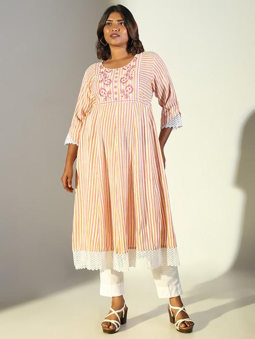 women three quarter sleeve anarkali kurta - 21696957 -  Standard Image - 0
