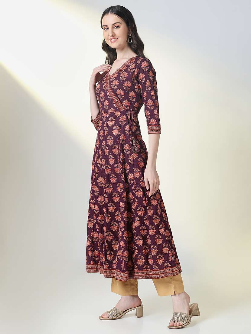 women floral kurta pant set with dupatta - 21697063 -  Standard Image - 2