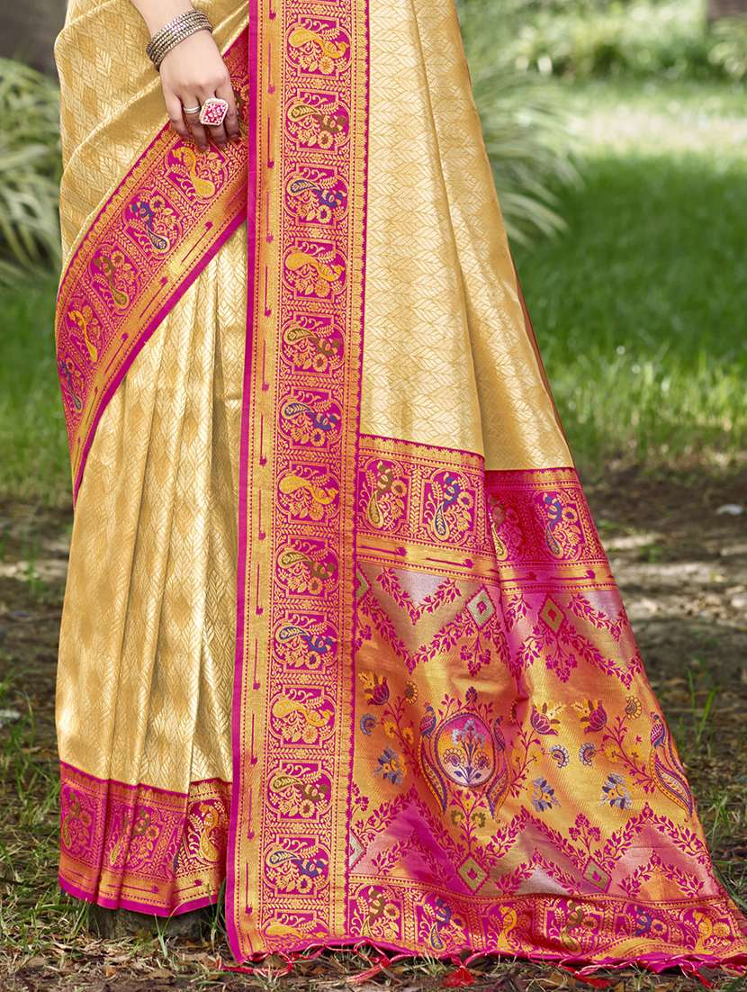 women self design kanjivaram saree with blouse - 21697811 - Standard Image - 2