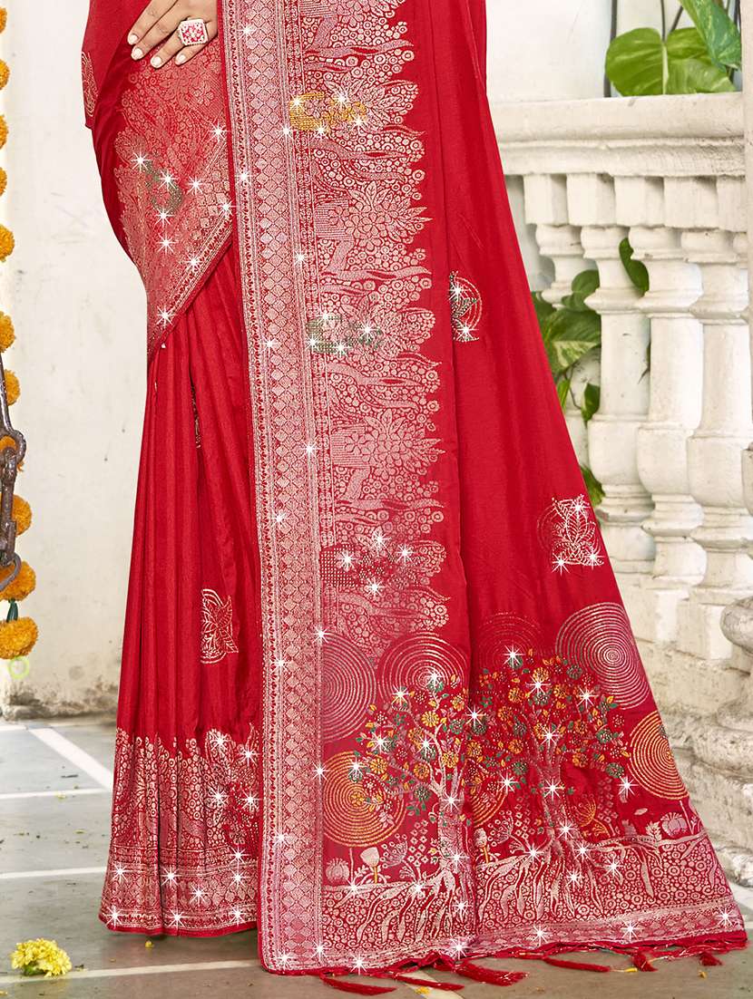 women self design banarasi saree with blouse - 21697832 -  Standard Image - 2