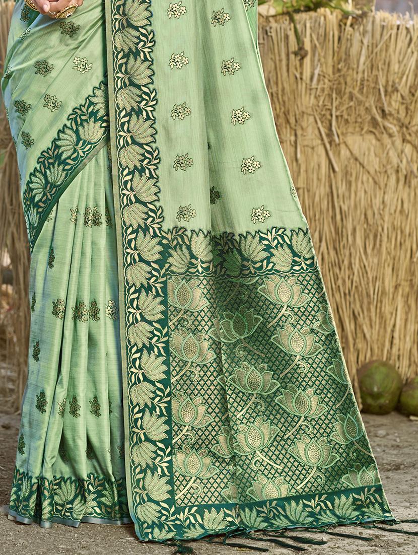 women self design banarasi saree with blouse - 21698246 - Standard Image - 2
