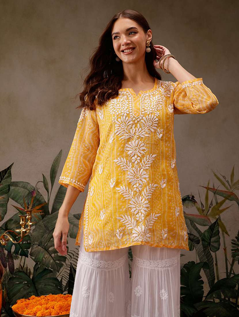 women notch neck chikankari work straight kurti - 21700577 - Zoom Image - 0