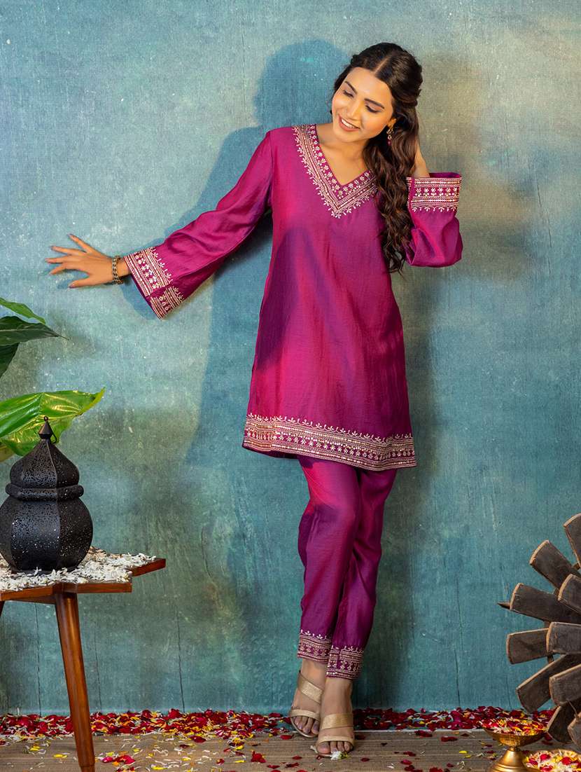 women pink long sleeve kurta pant set - 21703139 -  Standard Image - 2