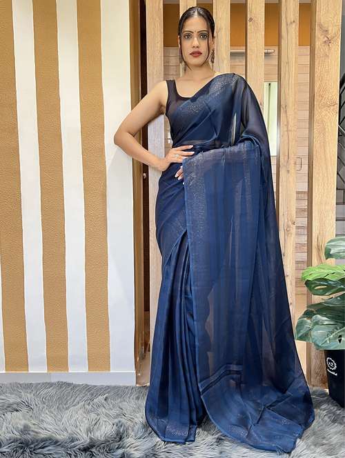 women stripes embellished saree with blouse - 21703233 - Standard Image - 0