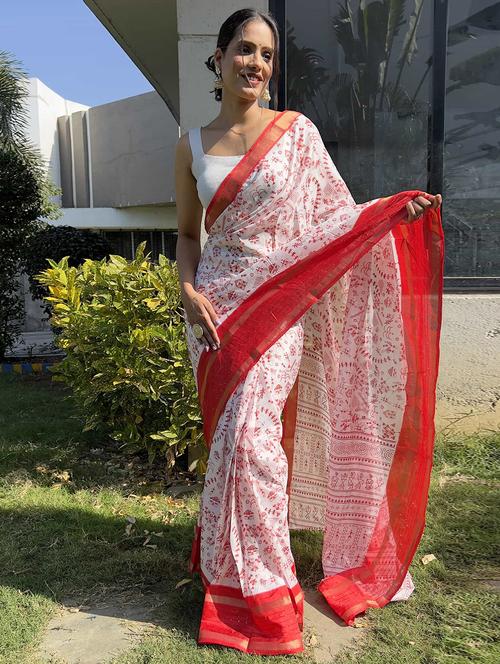 women printed bordered saree with blouse - 21703269 -  Standard Image - 0