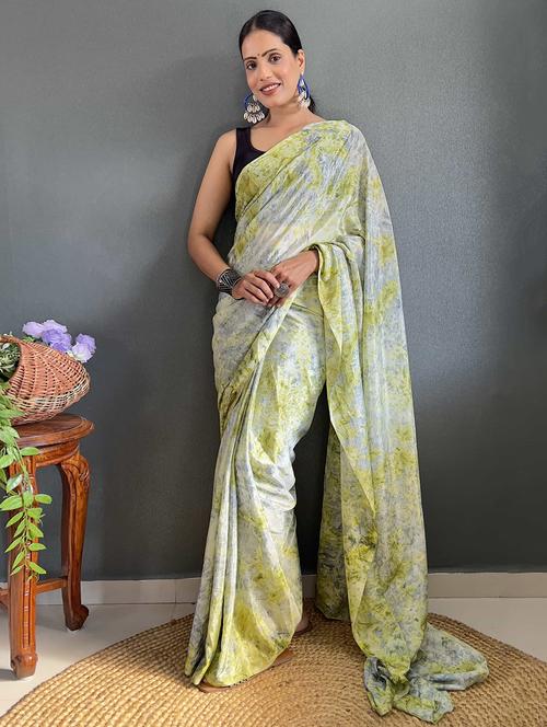 women green printed saree with blouse - 21703278 - Standard Image - 0