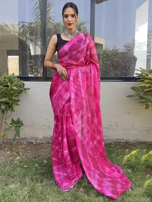 women stripes printed saree with blouse - 21703327 -  Standard Image - 0