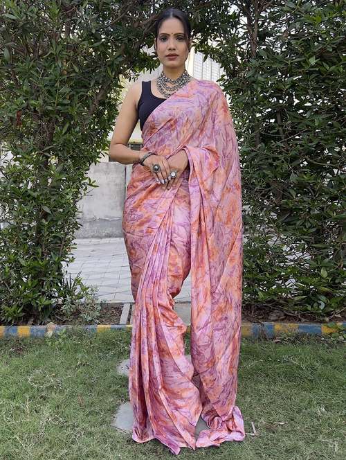 women pink printed saree with blouse - 21703350 -  Standard Image - 0