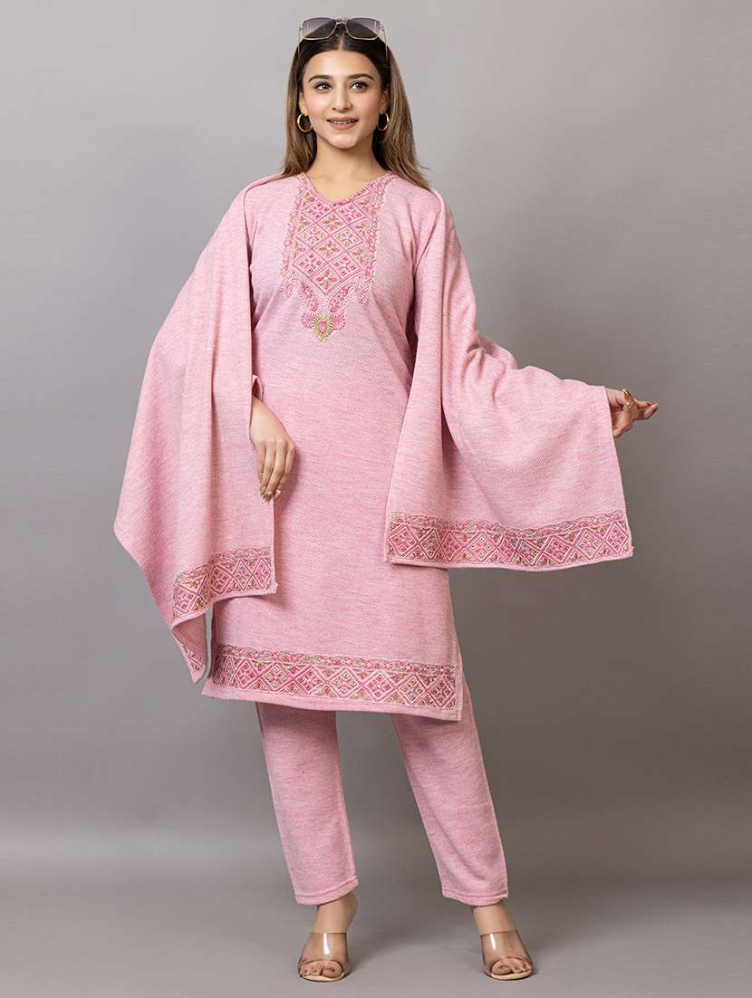 women embroidered v neck suit set - 21703809 -  Standard Image - 2