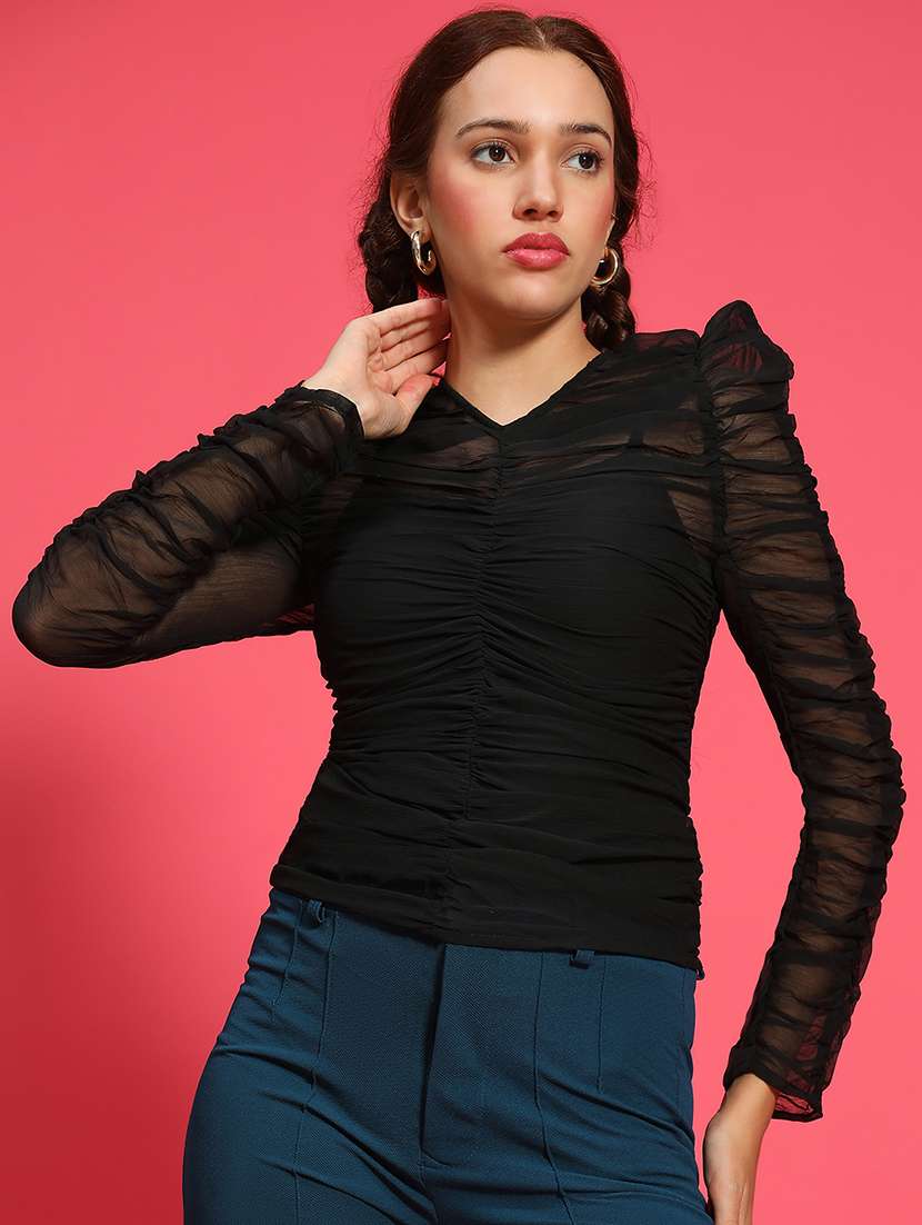 women black solid long sleeve top