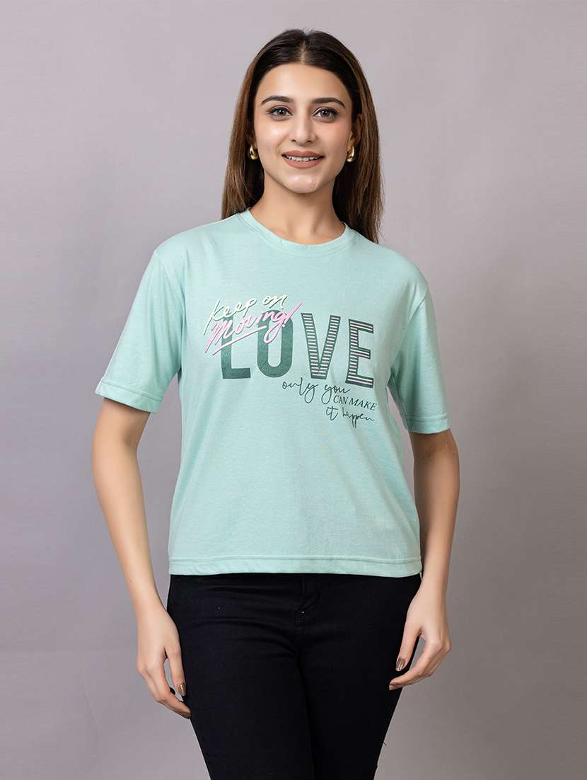 women round neck chest print t-shirt