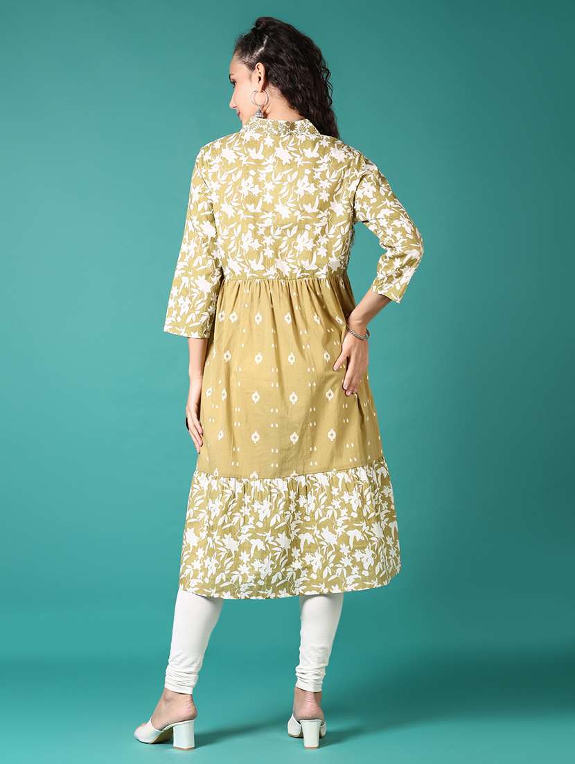 women printed three quarter sleeve flared kurta - 21705611 -  Standard Image - 2