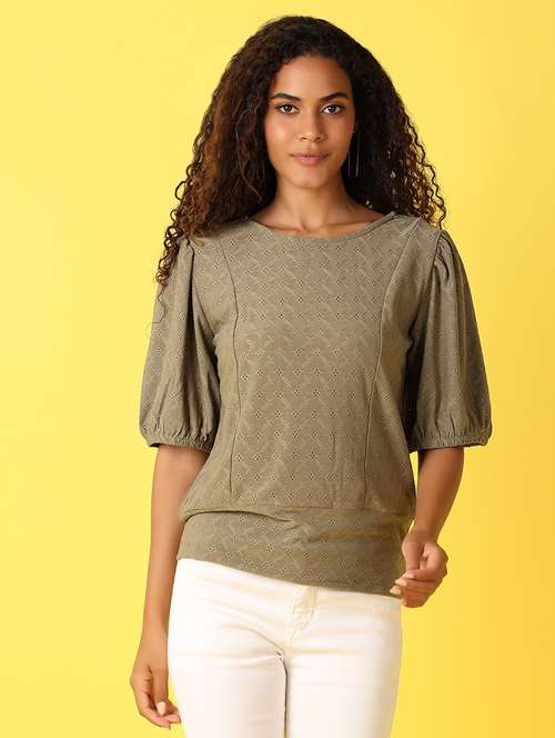 women solid cut out detailed puff sleeves top
